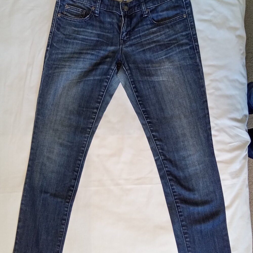 Women's, gap 1969 jeans, size 26/2a, always skinny.